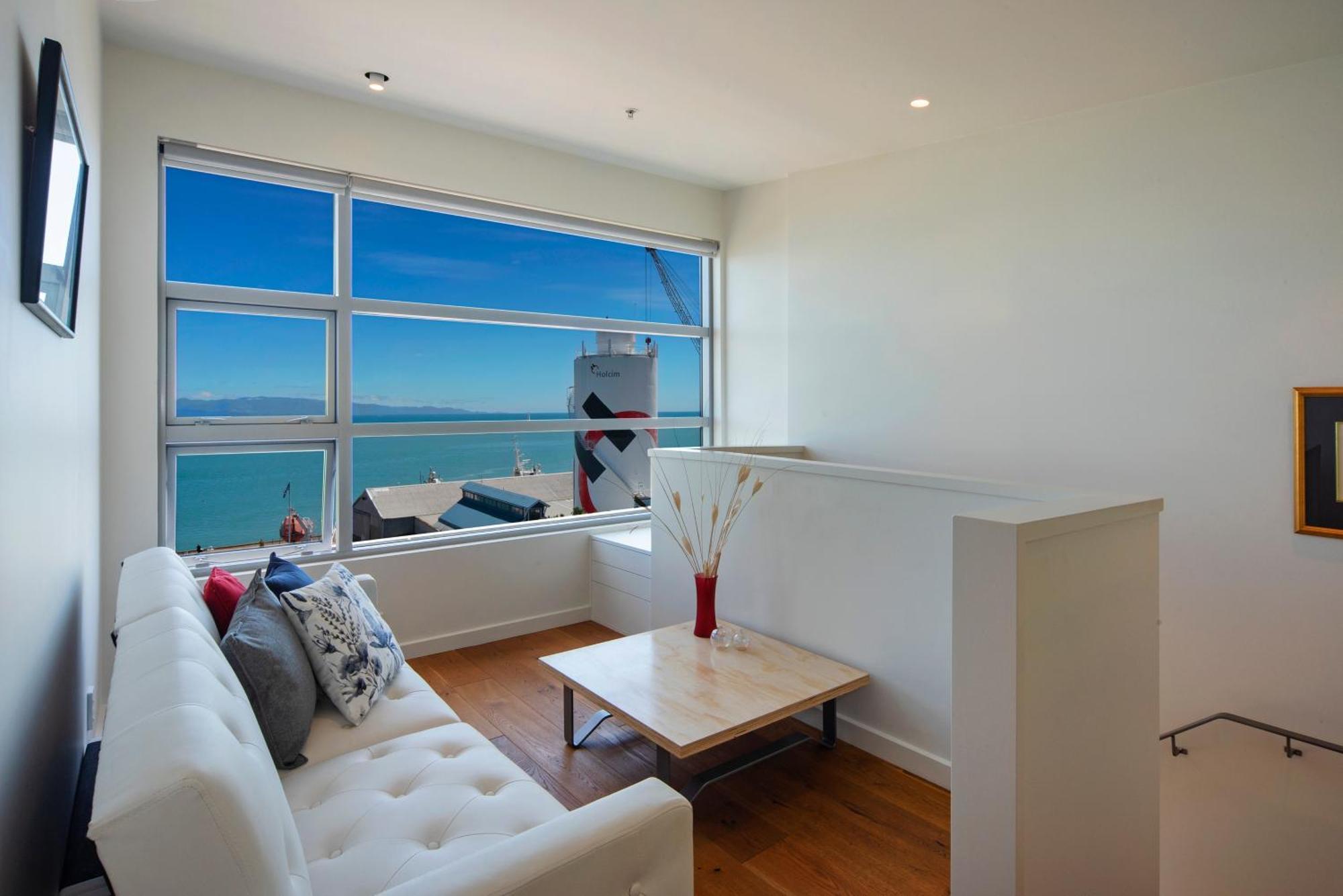 Penthouse 37 - Nelson Waterfront Apartment Екстер'єр фото