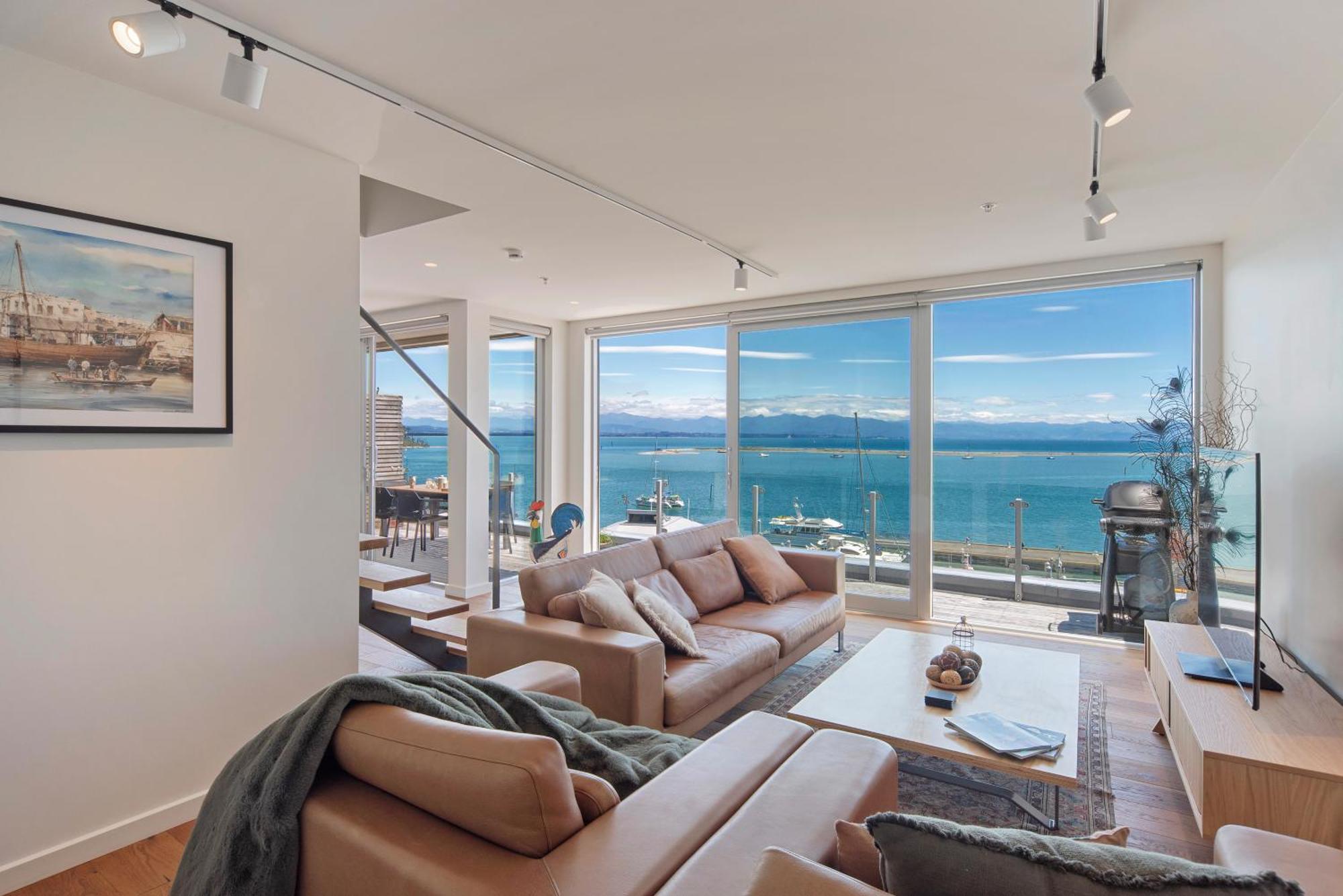 Penthouse 37 - Nelson Waterfront Apartment Екстер'єр фото