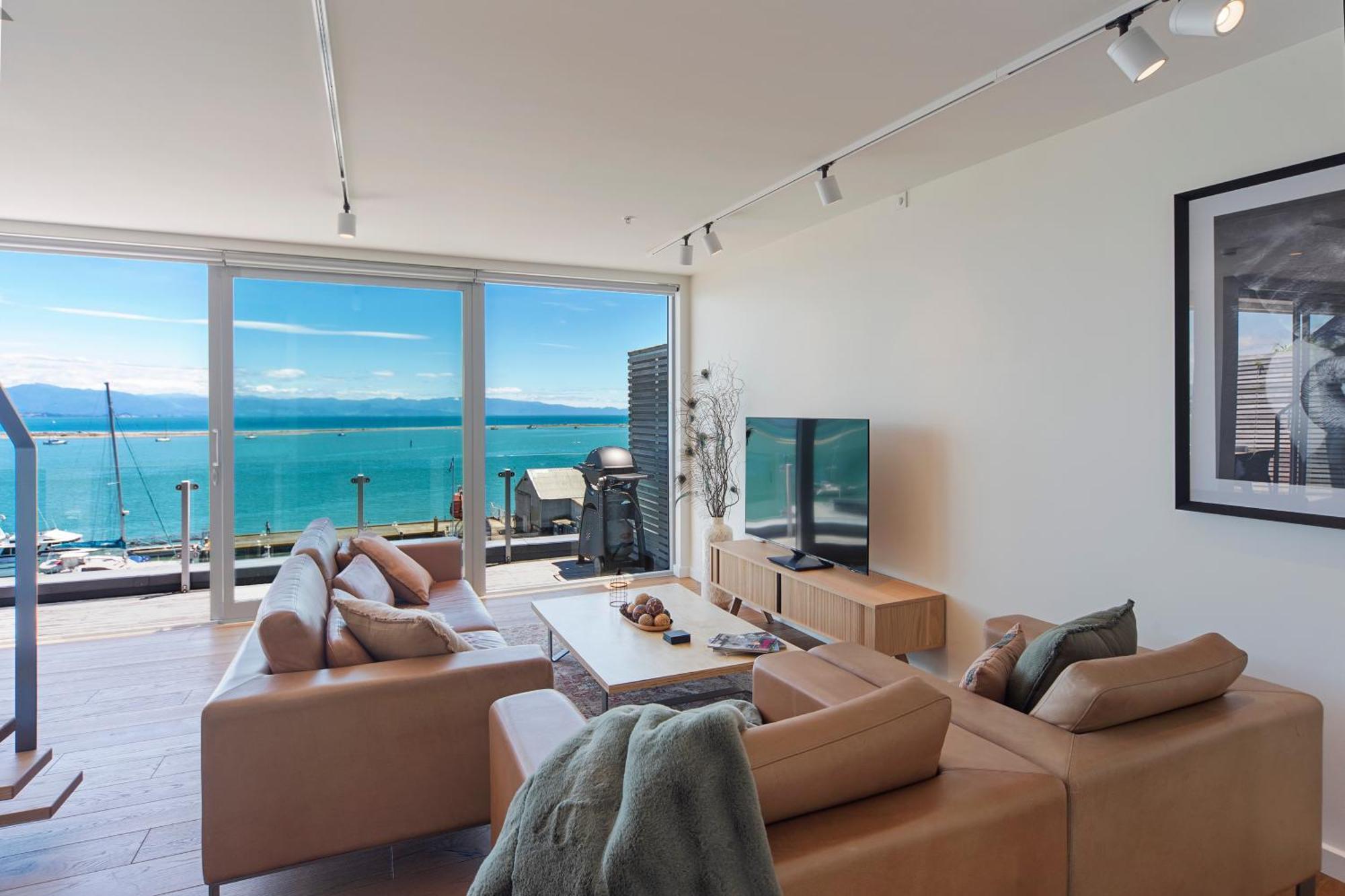 Penthouse 37 - Nelson Waterfront Apartment Екстер'єр фото